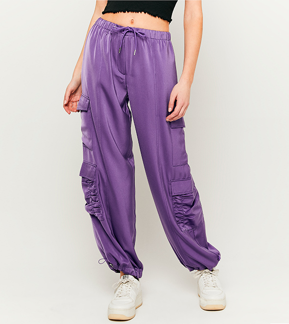 Široke pantalone slika