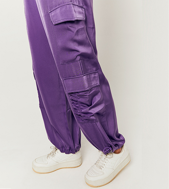 Široke pantalone slika